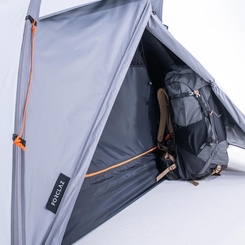 Tenda Abóbada de Trekking - 2 pessoas - MT500 Fresh & Black