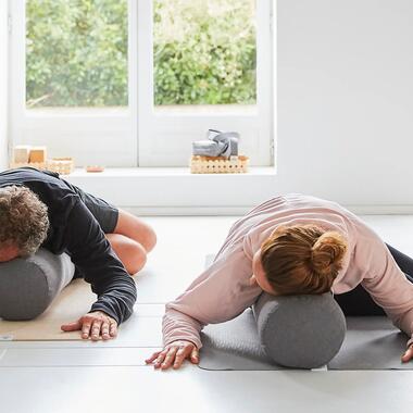 Die richtige Wahl des Yoga-Zubehörs