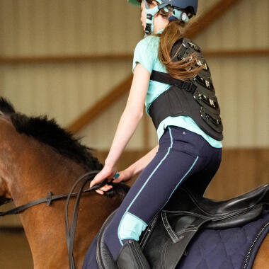 Die richtige Wahl der Reitschutzweste und Rückenprotektoren für das Reiten