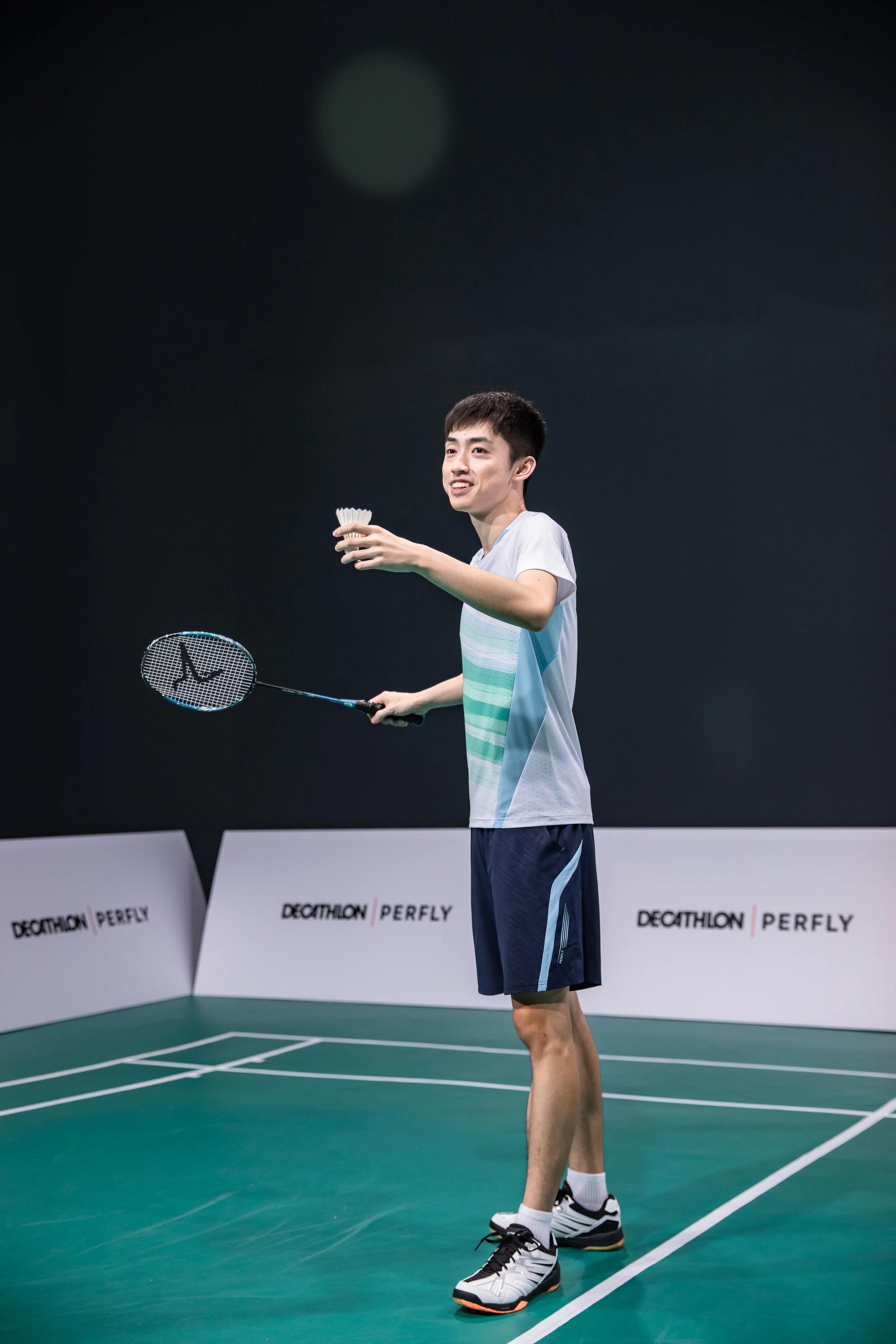 ADULT BADMINTON RACKET BR 590 BLACK GREEN 19/26