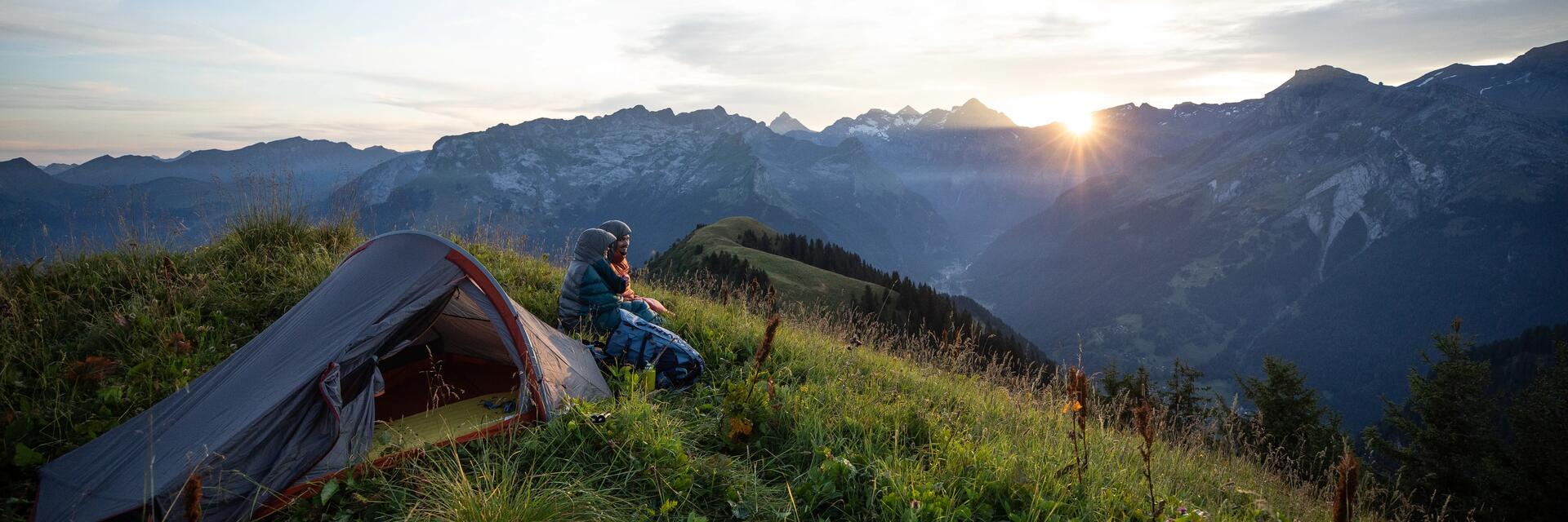 Descubre el vivac: todo lo que necesitas para dormir al aire libre