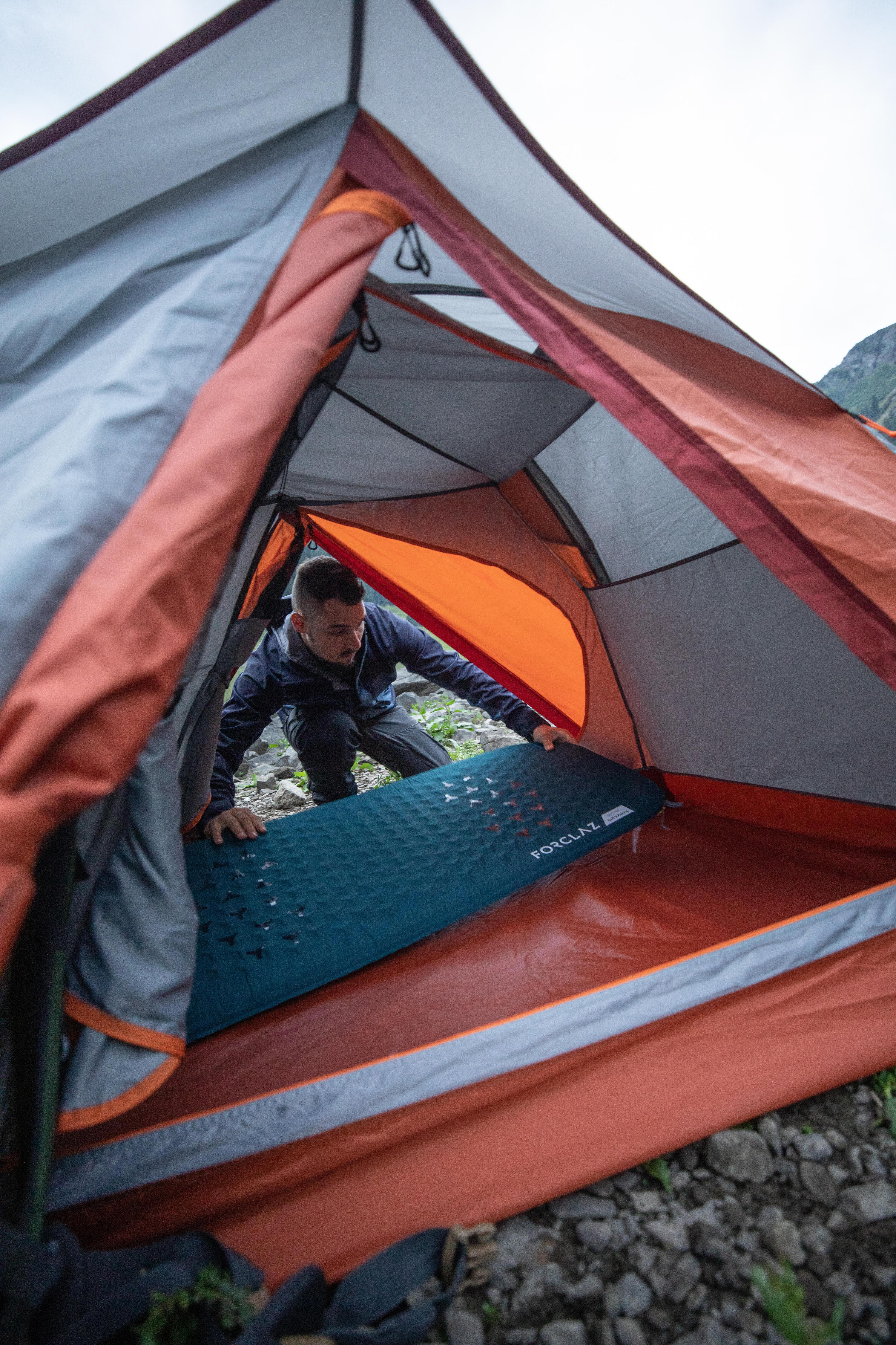 Dome Trekking Tent - 3 person - MT500 3/15