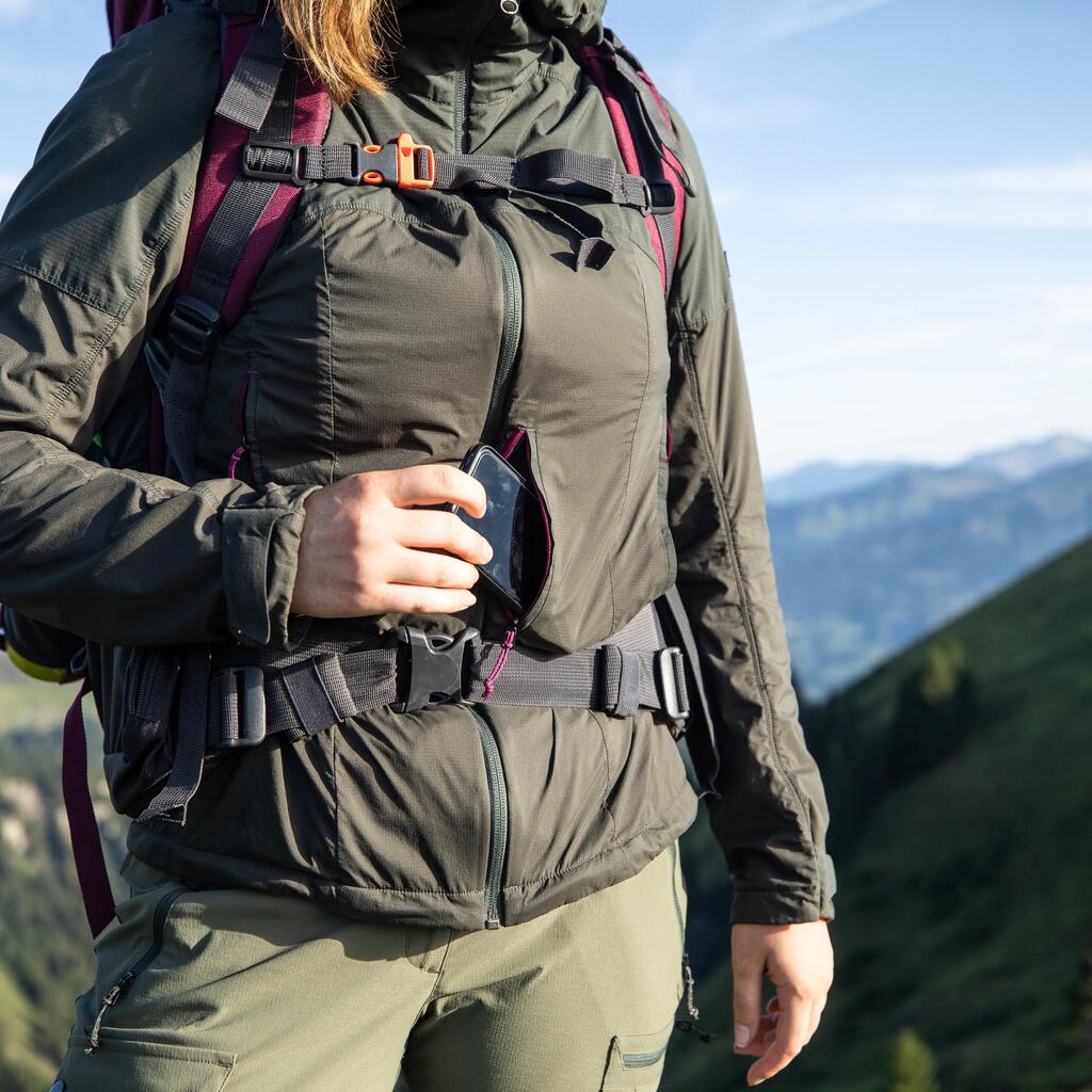 Women's Mountain Trekking Softshell Wind Jacket - TREK 900 Navy Blue