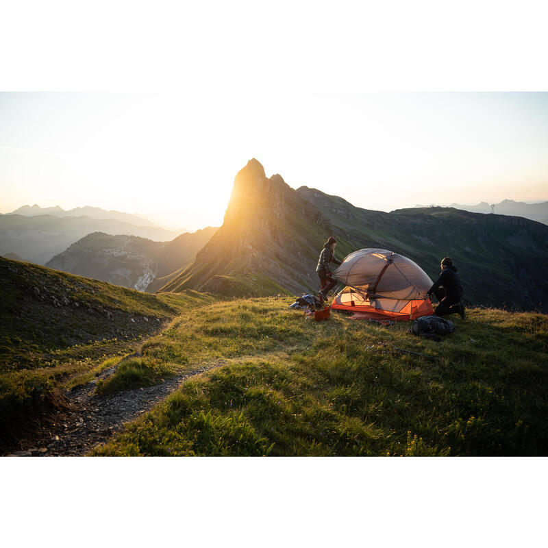 Koepeltent voor trekking MT900 3 personen grijs