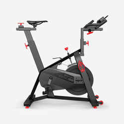 Bicicleta spinning con 18kg de rueda de inercia Domyos 500