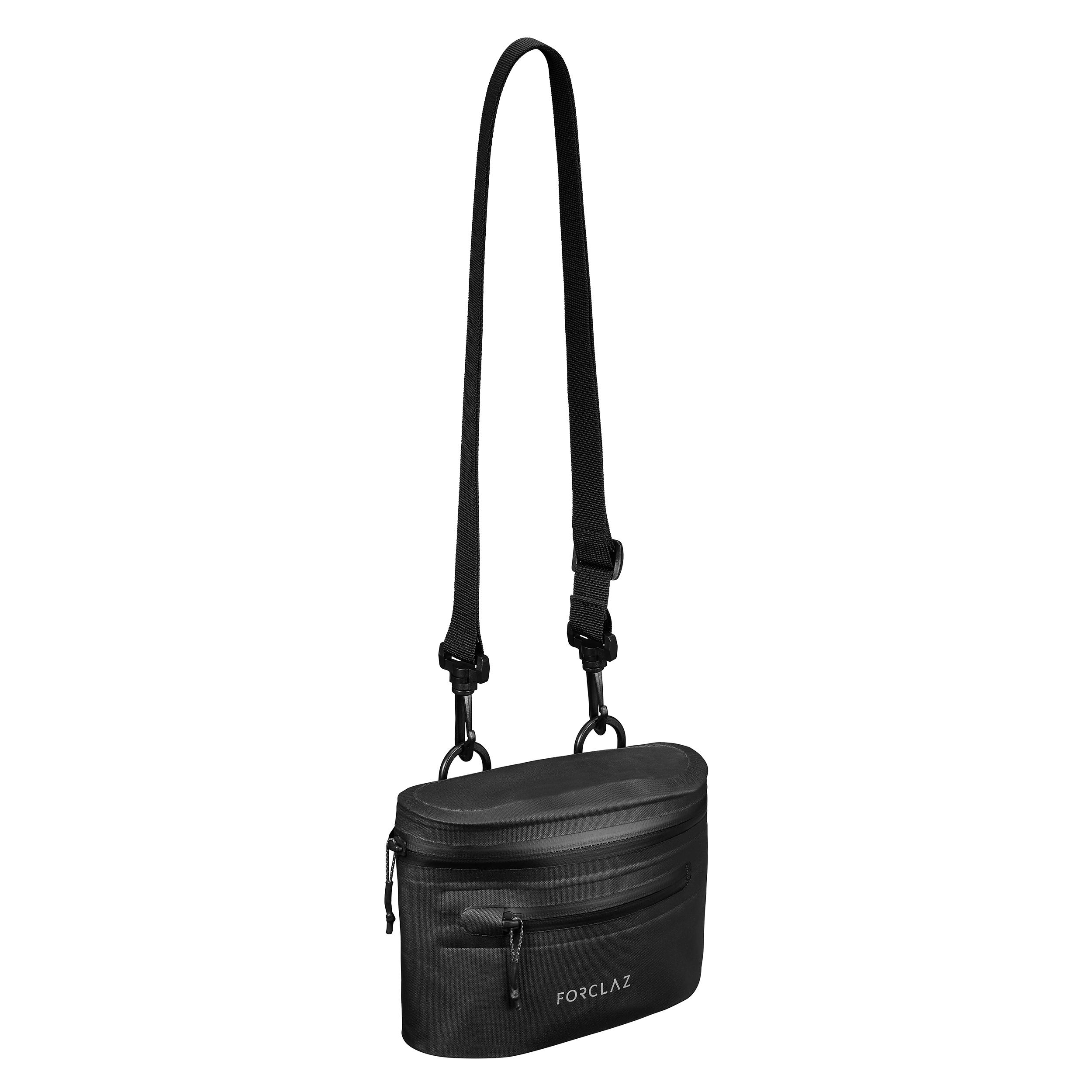 Bolsa de Viaje Trekking Forclaz Impermeable Negro - Decathlon