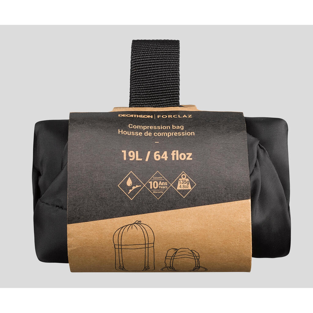 Funda de compresión 19 litros	para sleeping de camping 	Forclaz negro