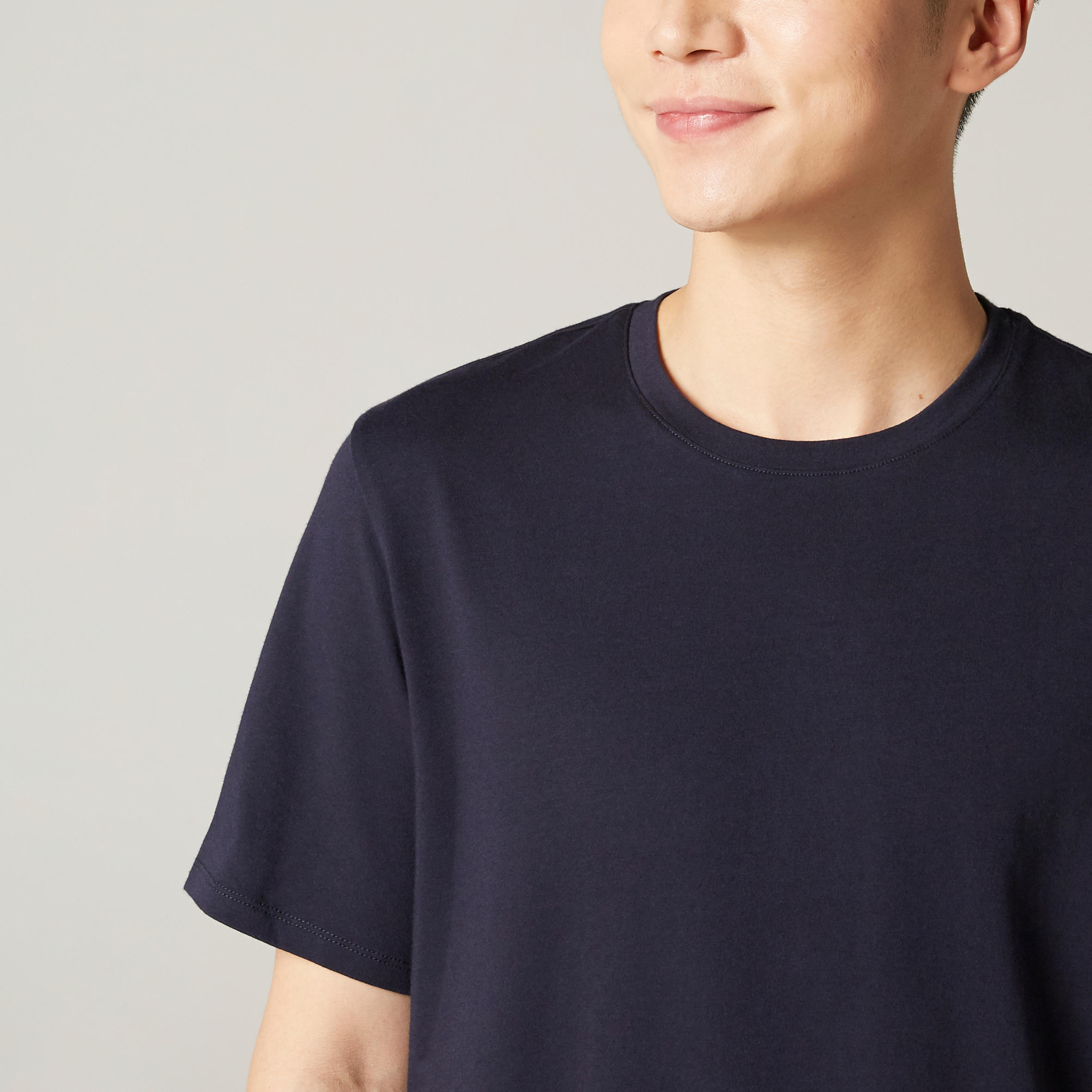 T-shirt de Ginástica e Pilates Decote Redondo em Algodão Homem 500 Azul/Preto 13/16