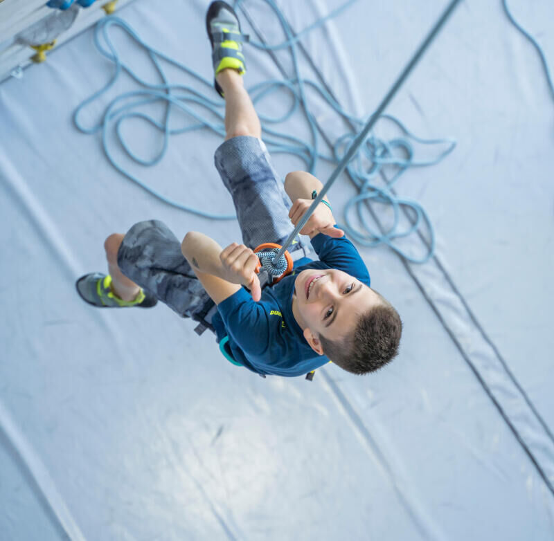 bienfaits escalade enfant simond