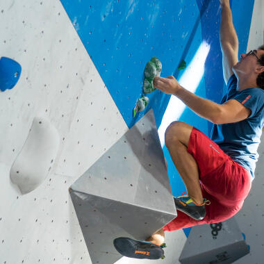 Bouldering - Klettern in Absprunghöhe