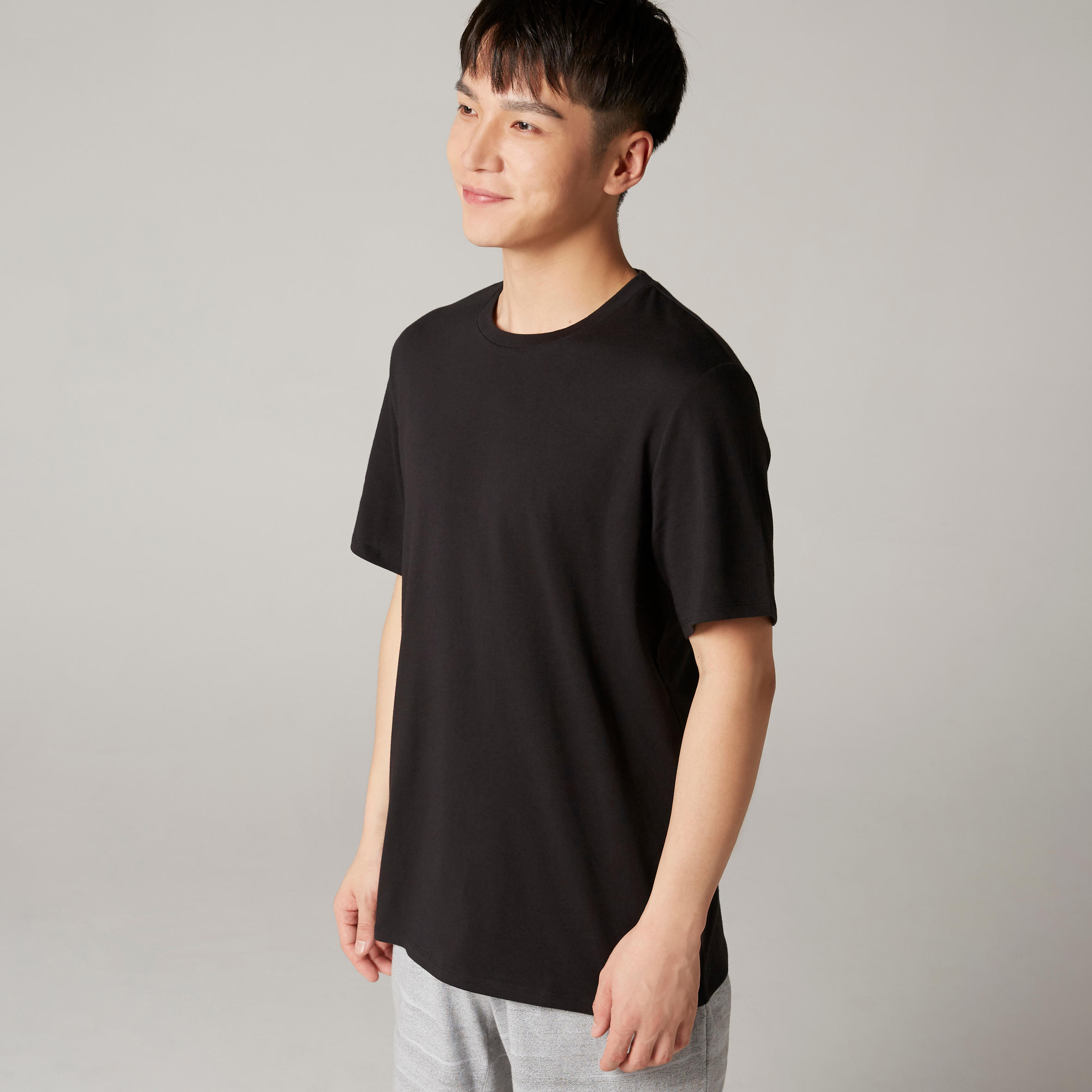 Camiseta fitness manga corta algodón extensible Hombre Domyos negro 7/17