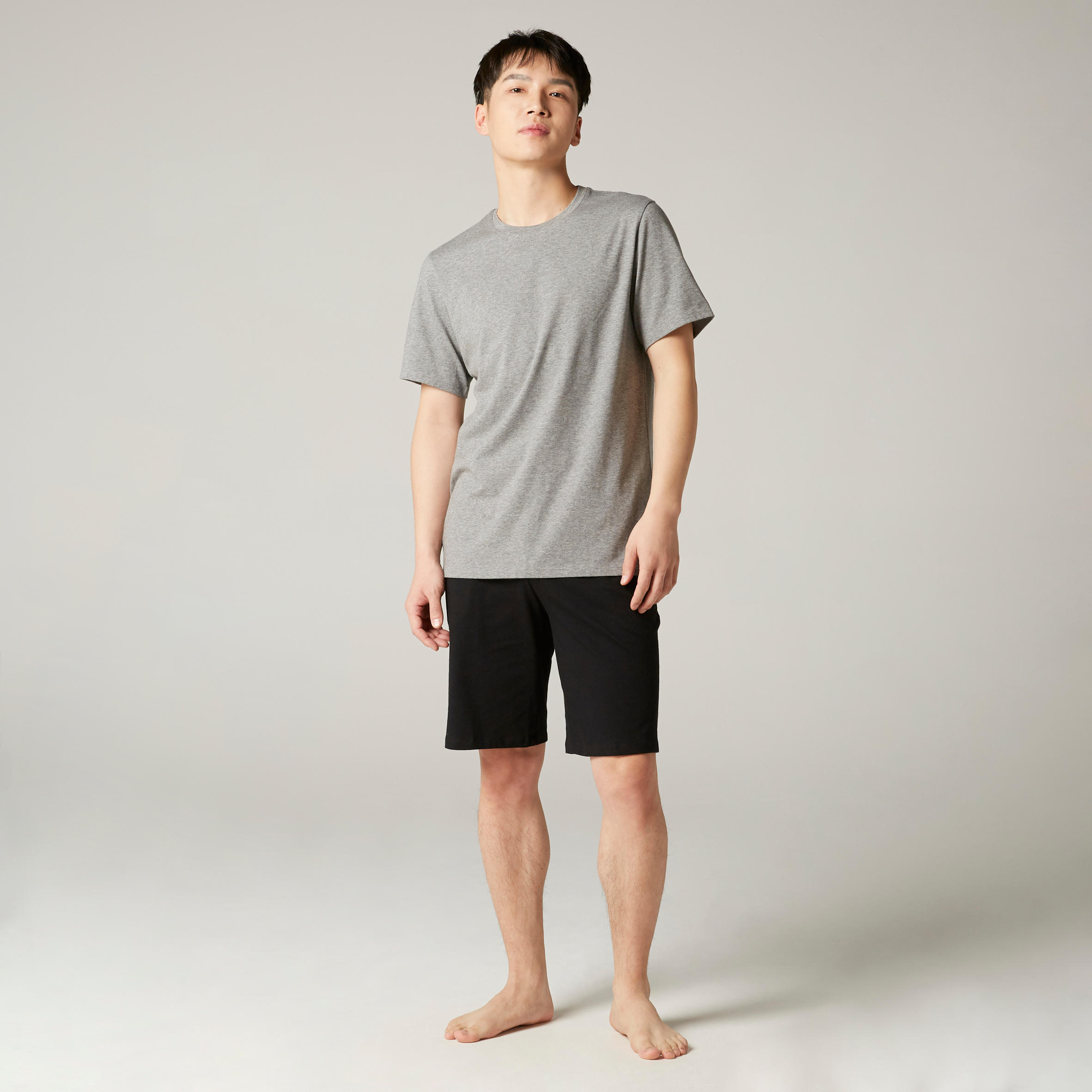 Men's Short-Sleeved Straight-Cut Crew Neck Cotton Fitness T-Shirt 500 Light Grey 12/21