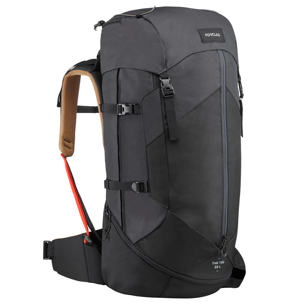 Crni muški ranac za planinarenje TREK 100 EASIFIT (50 l)