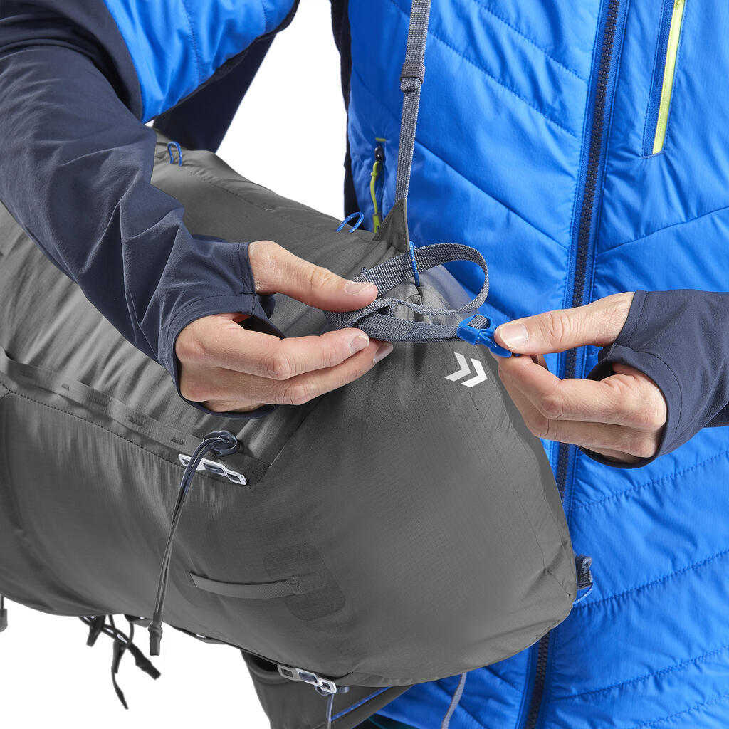 Horolezecký batoh Sprint 22 l sivý