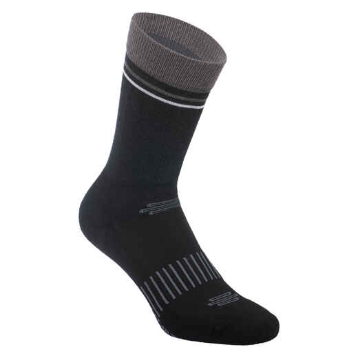 
      Cyklistické zimné ponožky 900 čierno-sivé
  