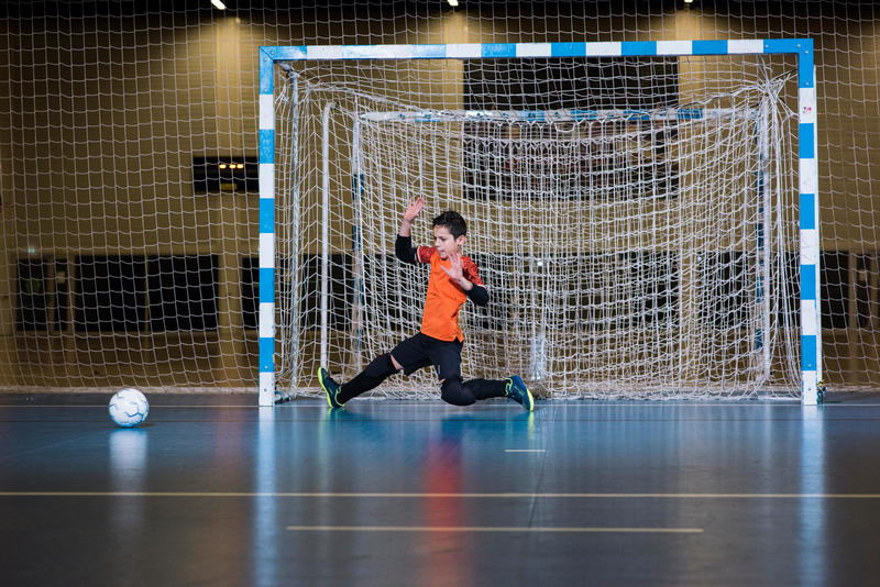 Futsal Goalkeeper Protective Knee Pads Black Decathlon