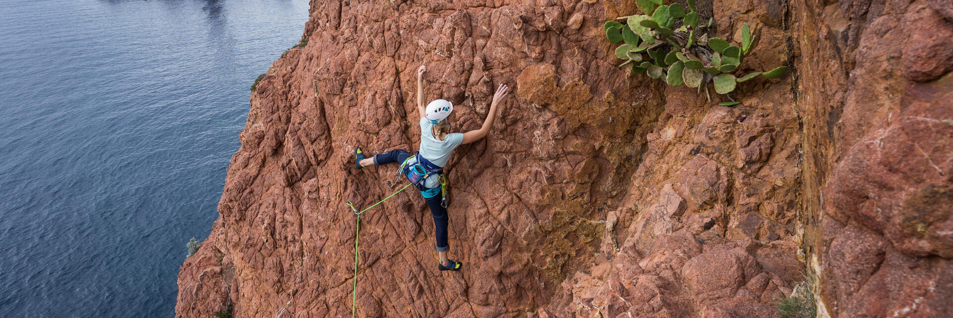 Bien entretenir sa corde d'escalade - Blog Montania Sport