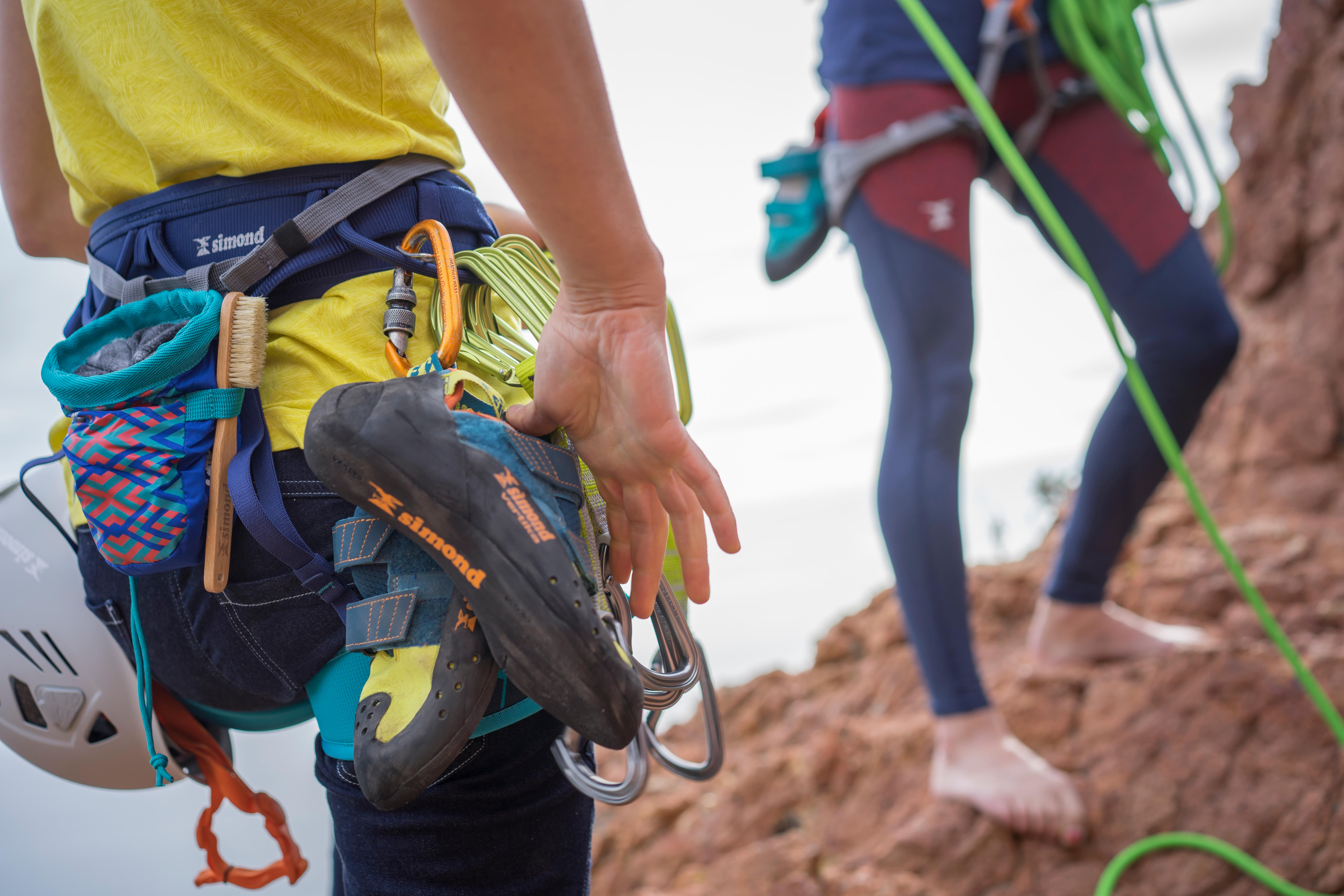 Climbing and Mountaineering Screw Snap Hook - SIMOND
