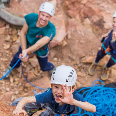 Comment choisir mon casque pour l’escalade et l’alpinisme ?