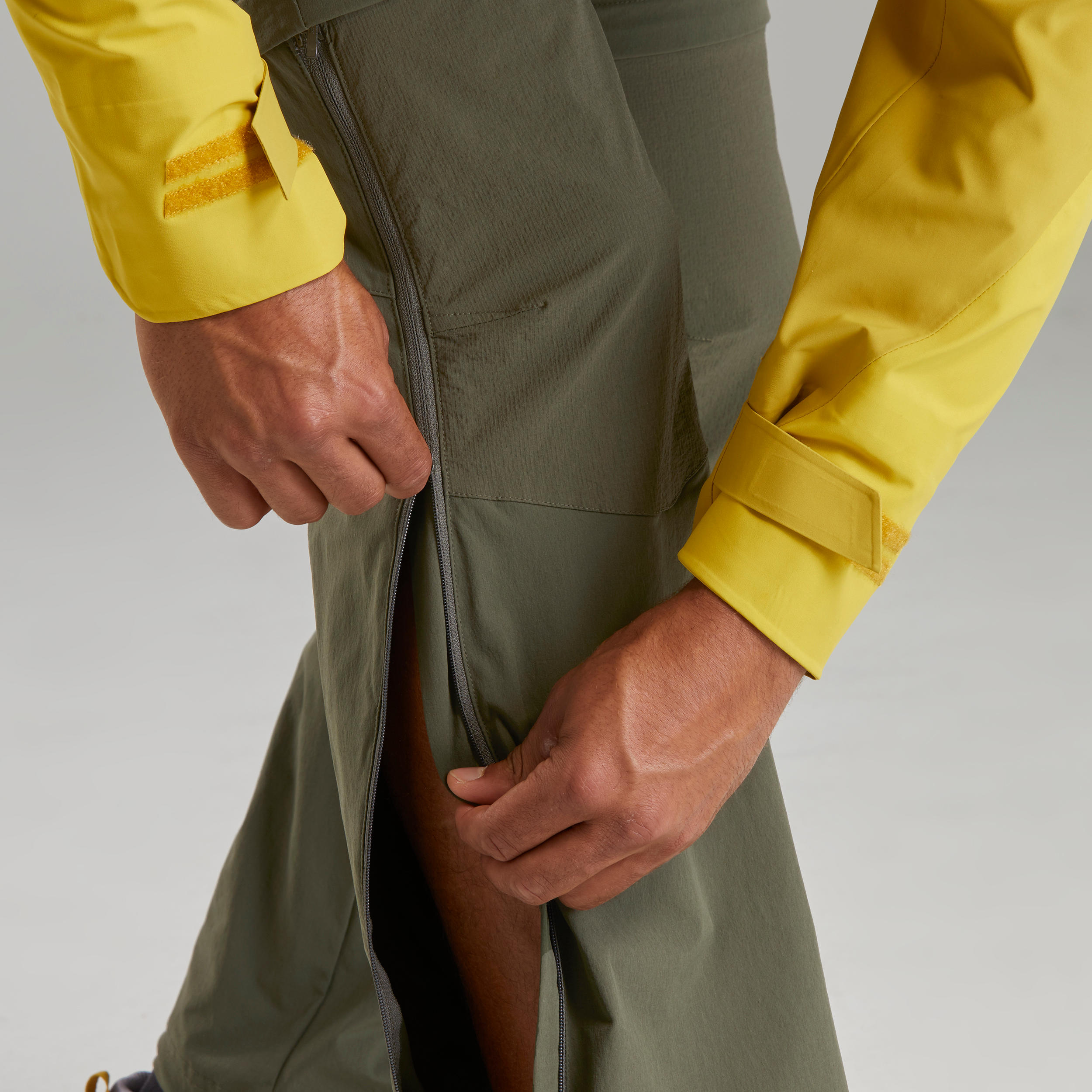 MH550 Men's Convertible Walking Trousers - Khaki 4/8
