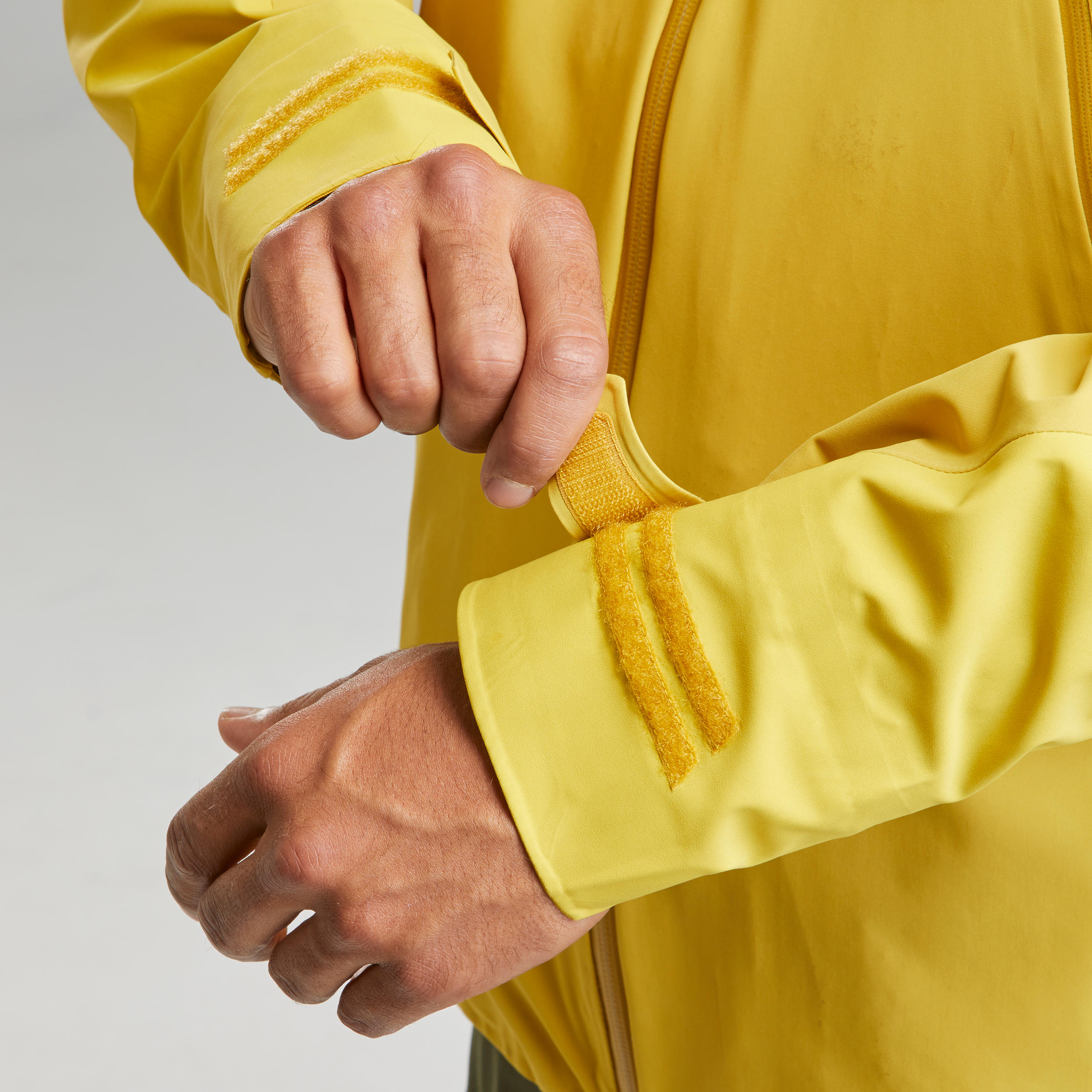 Men’s waterproof mountain hiking jacket, MH500 - Yellow 3/5