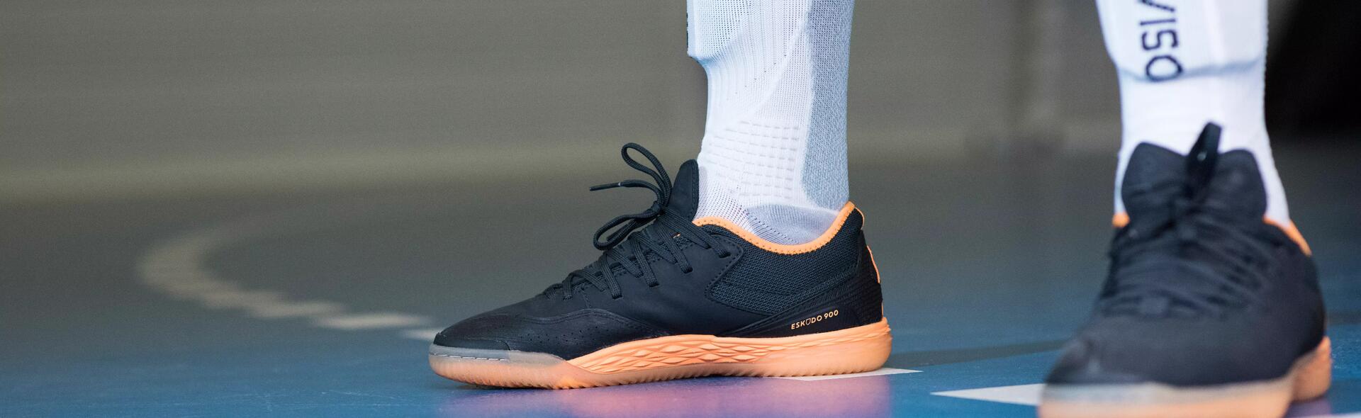 Jouez avec les chaussures de nos joueurs de futsal