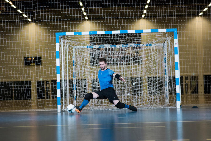 Futsal Goalkeeper Protective Knee Pads Black Decathlon