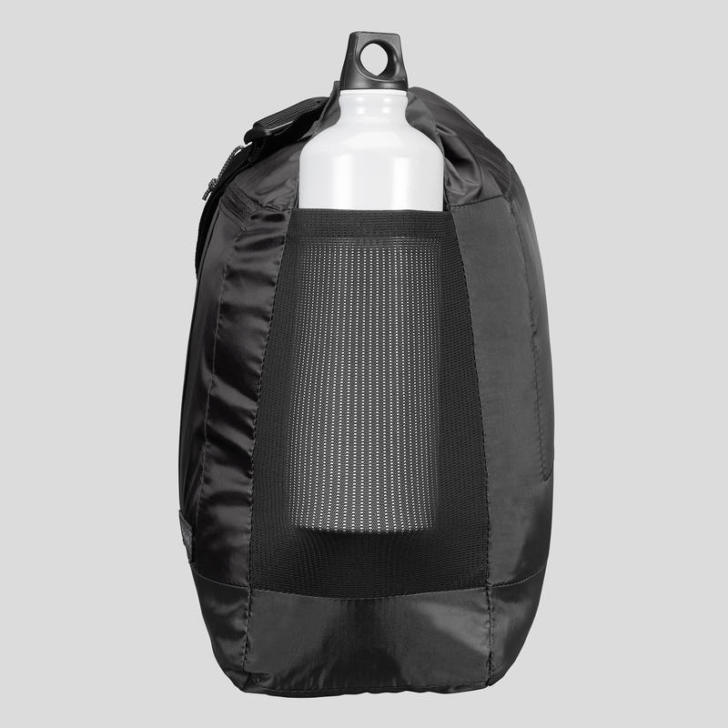 Компактная перекидная сумка для трекинга TRAVEL 15 Л черная - Decathlon