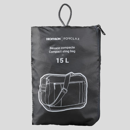 Компактная перекидная сумка для трекинга TRAVEL 15 Л черная