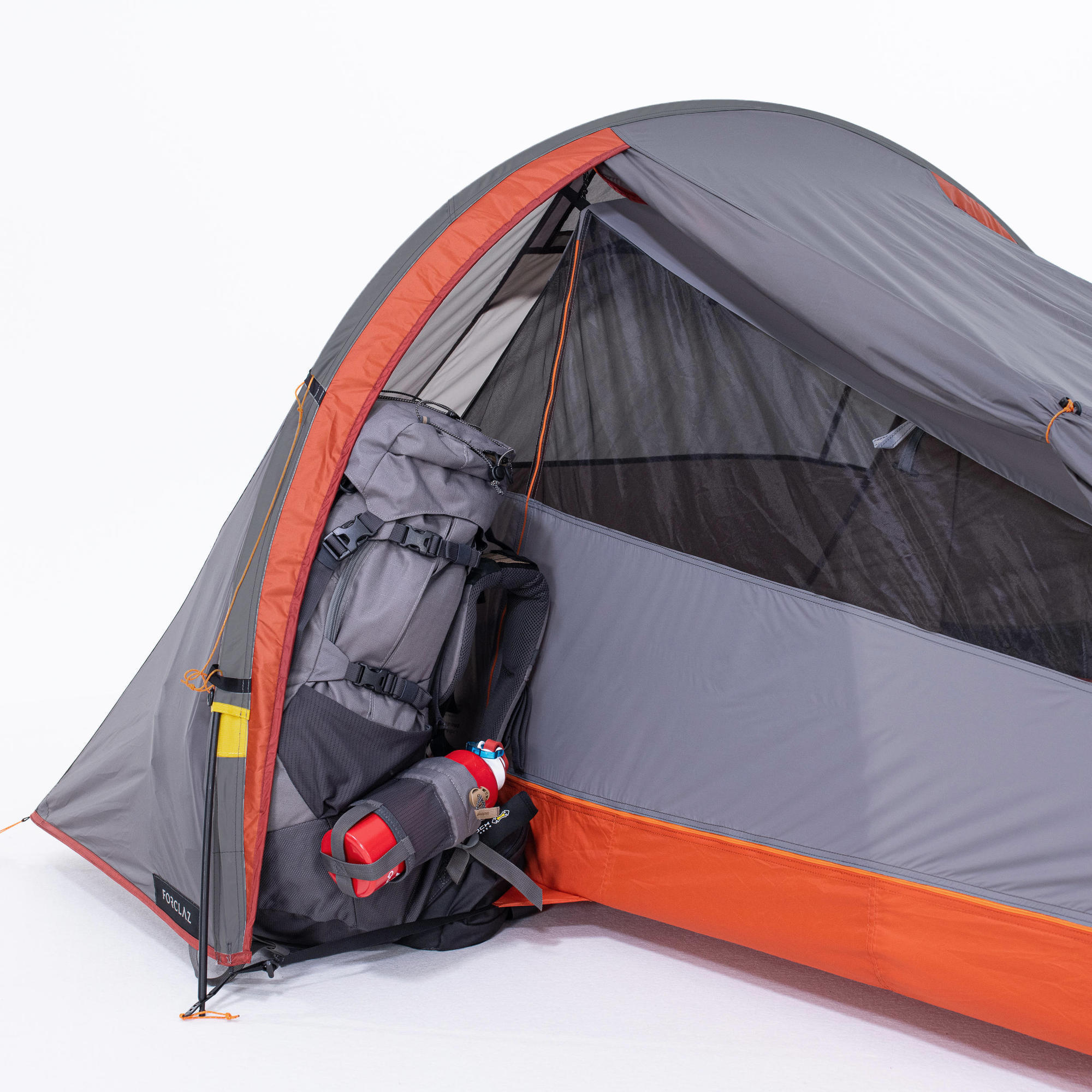 Ultralight tunnel clearance tent