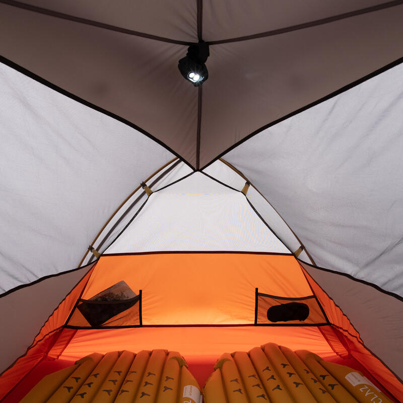 Koepeltent voor trekking MT900 2 personen