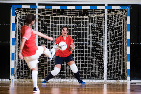 ŠORTS ZA FUTSAL ŽENSKI MORNARSKO PLAVI