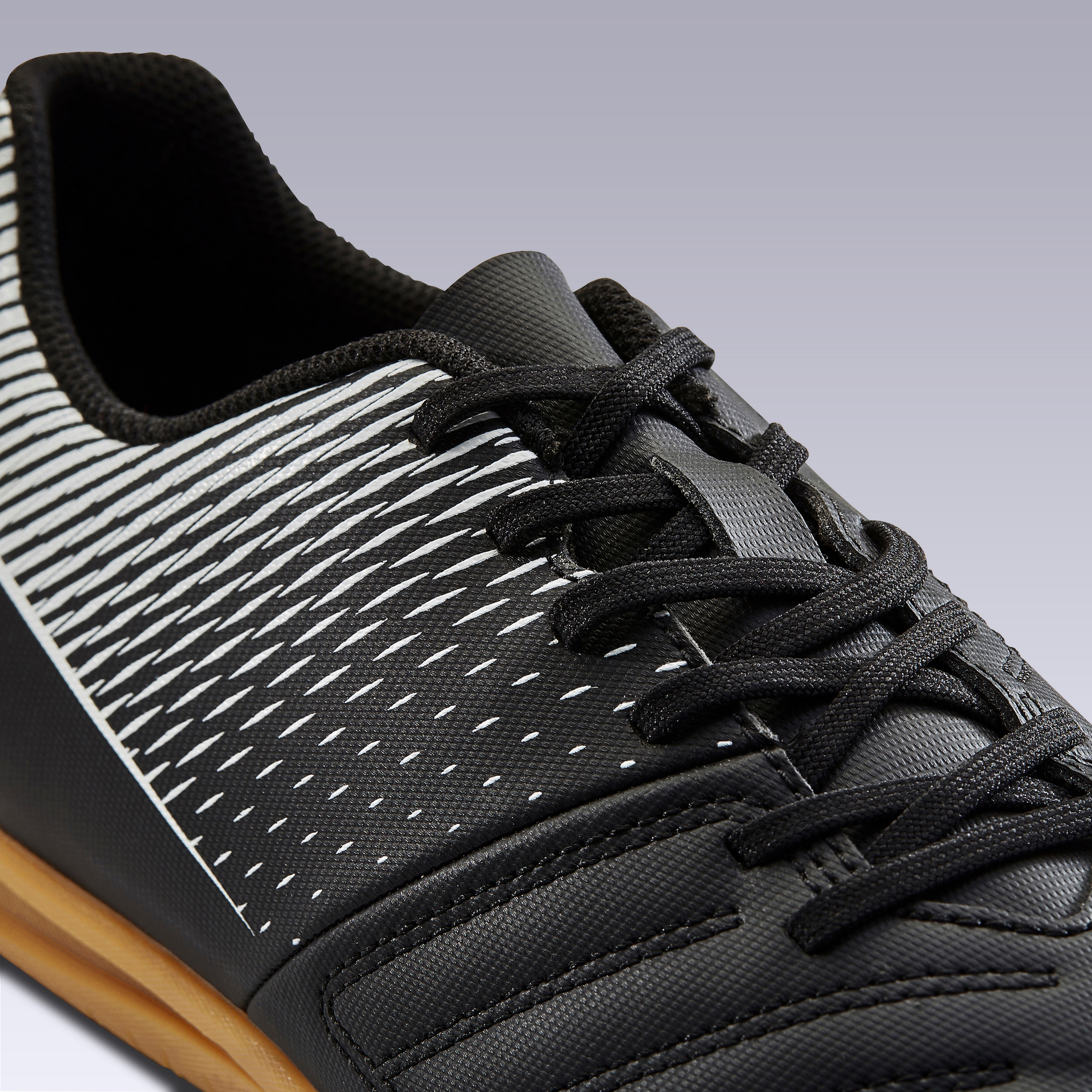 Chaussures de Futsal adulte 100 noir pour les clubs et