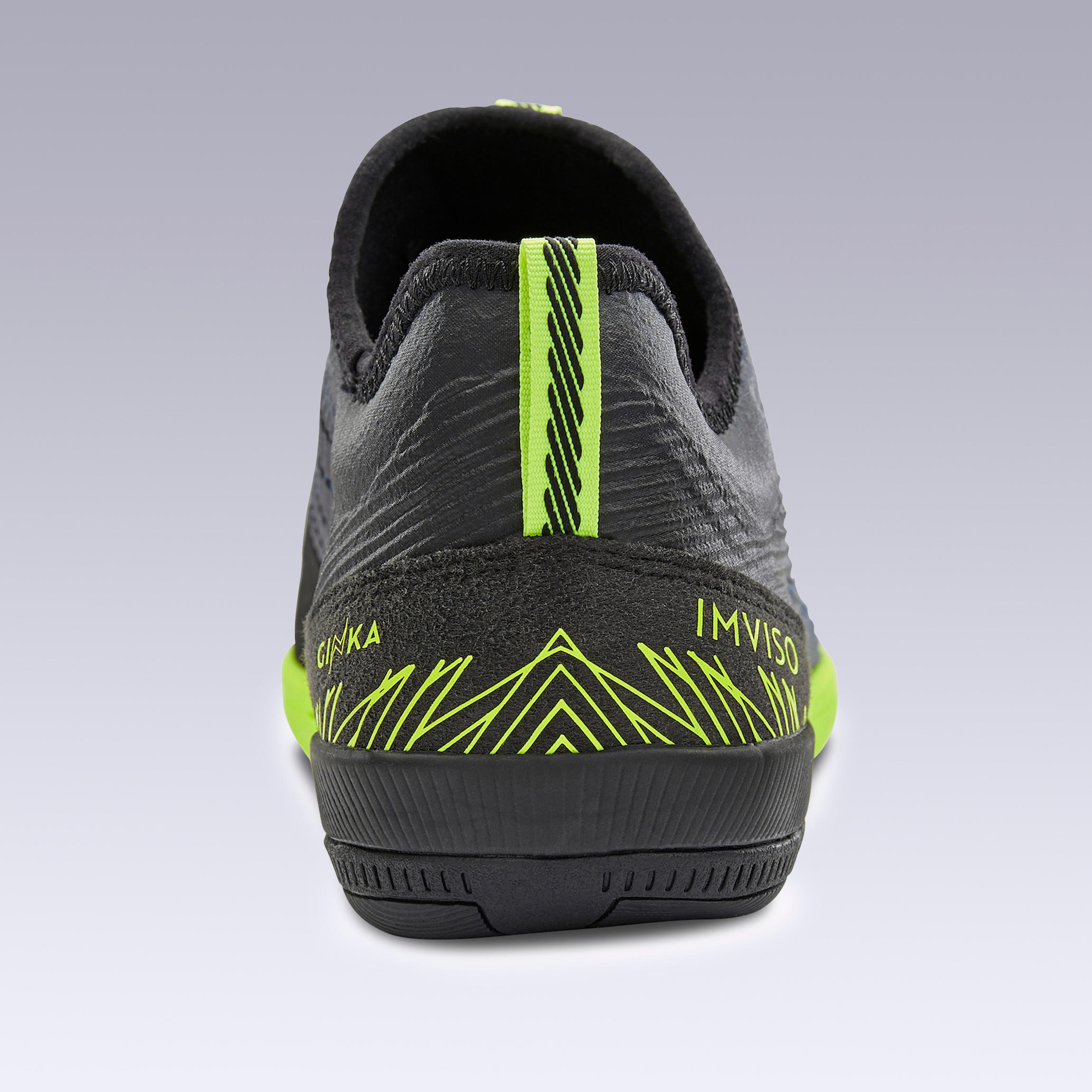 futsal shoes decathlon