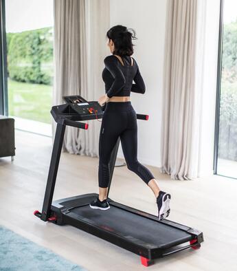 Cardiotraining_Laufband Run 100 Cardiotraining_Laufband Run 100