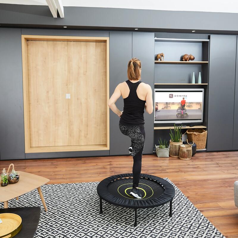 THE RIGHT WAY TO USE YOUR MINI TRAMPOLINE