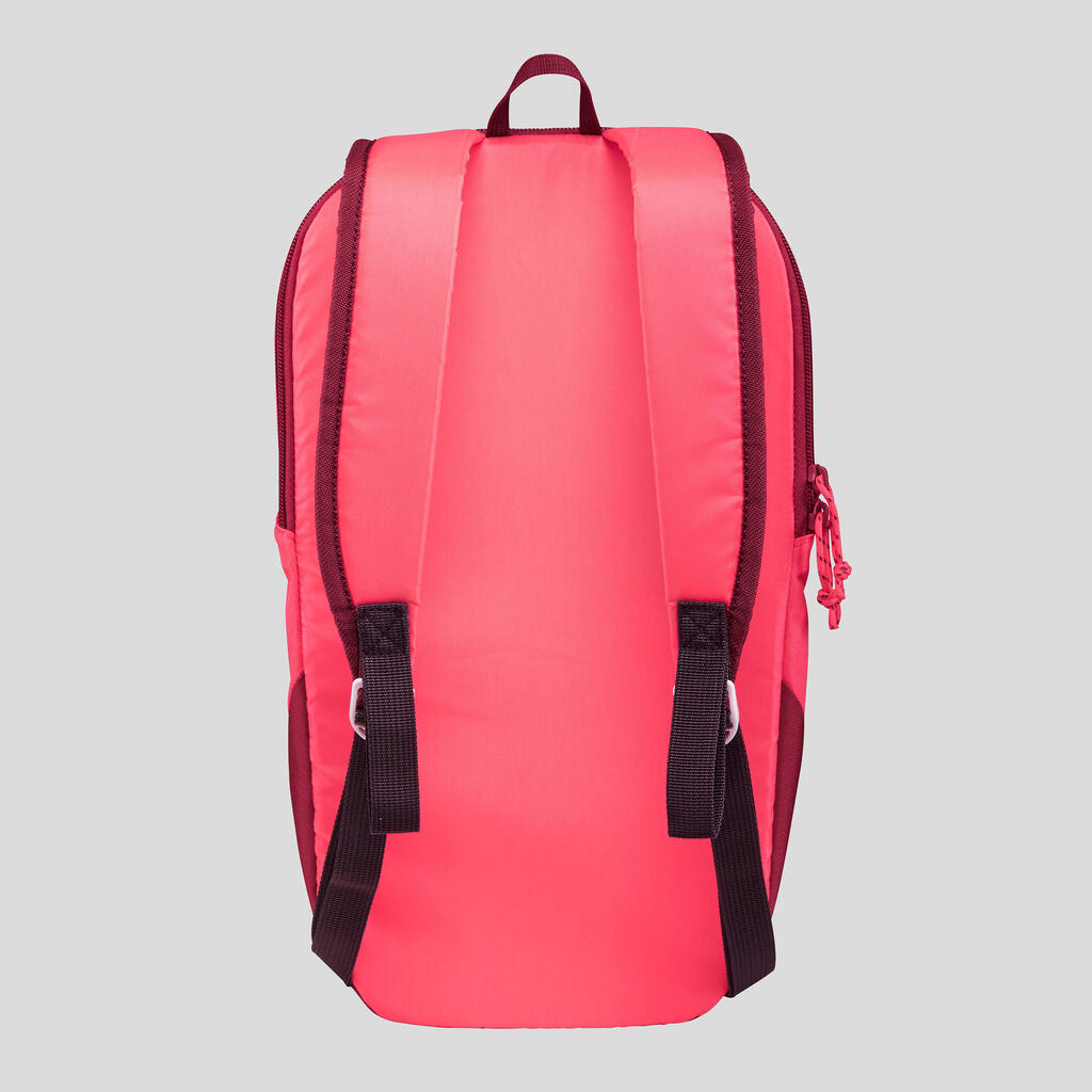 Turistický batoh NH500 s objemom 20 l