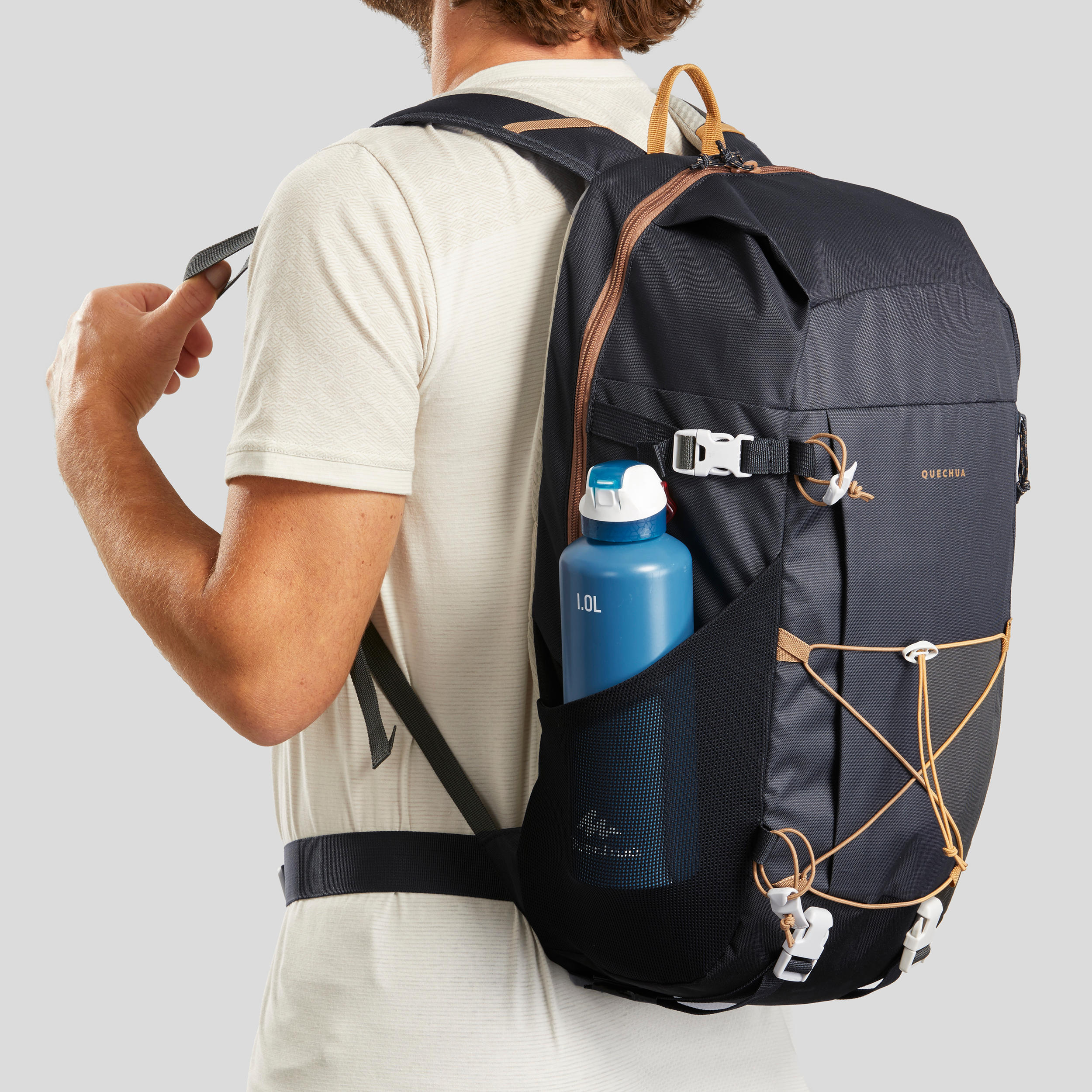 30L Walking Rucksack QUECHUA - Decathlon
