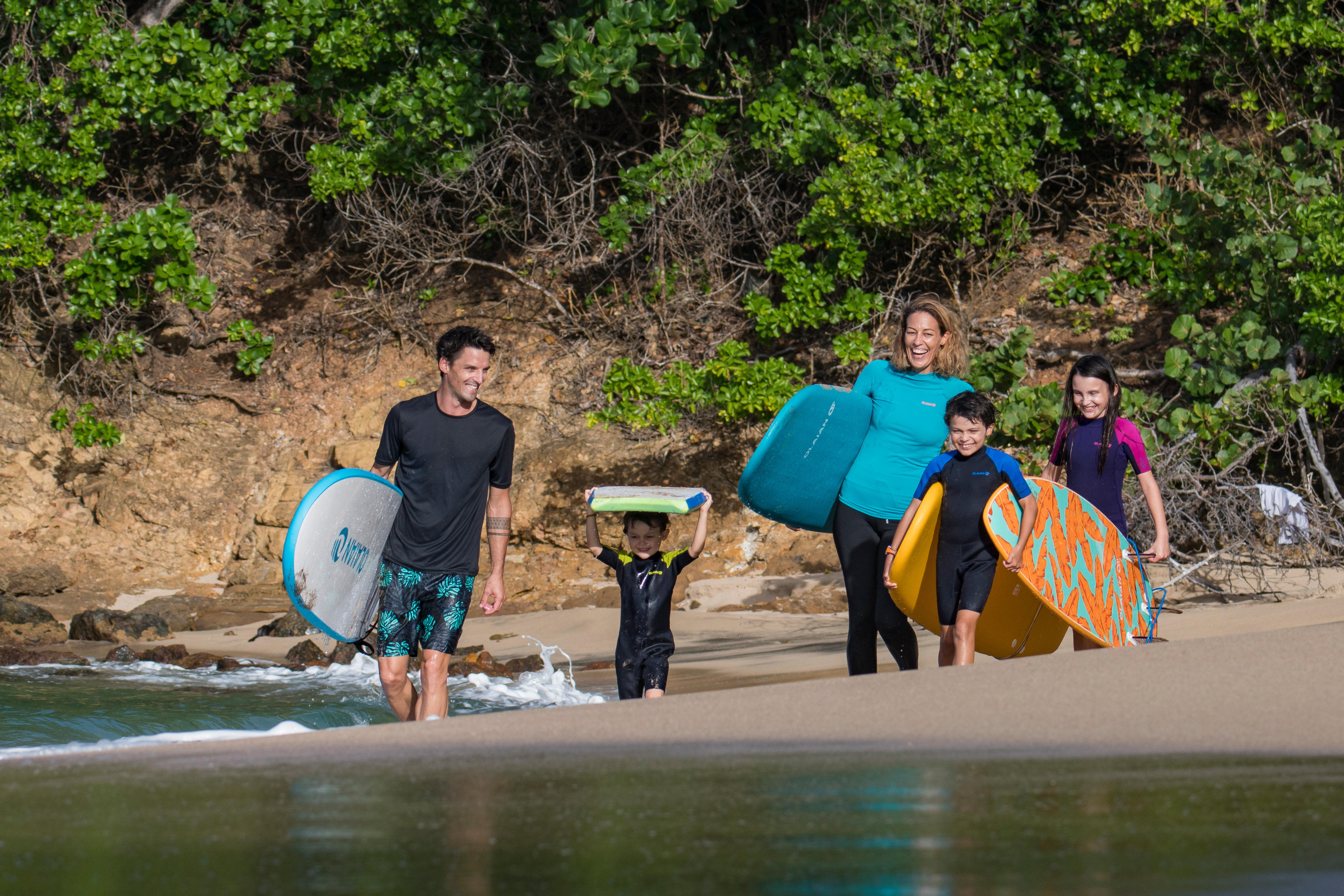 Surf Leggings - The Newest Must-Have in Your Tropical Surf Wardrobe 