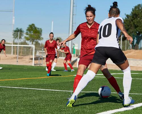 Le football féminin : une pratique en plein essor