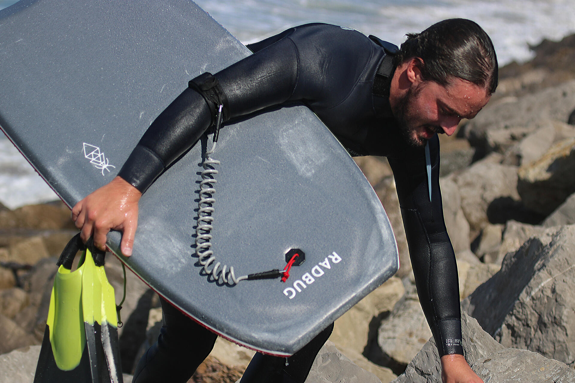 Bodyboard et palmes 500 Radbug