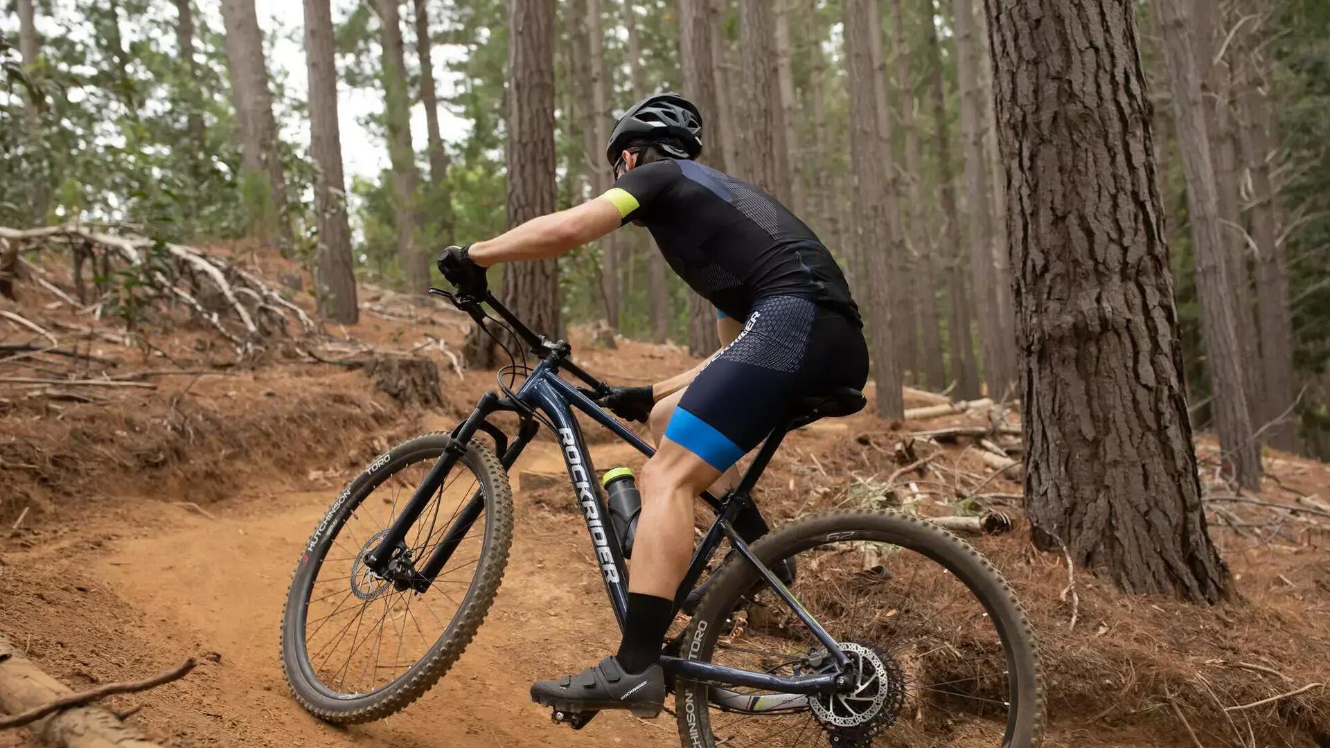 chaussures_vtt_rockrider_st_100_ 8512376_Pflege