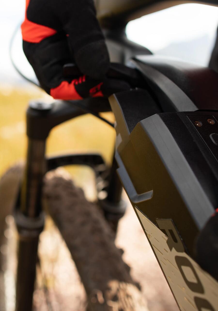 E-ST900 ROCKRIDER elektromos MTB