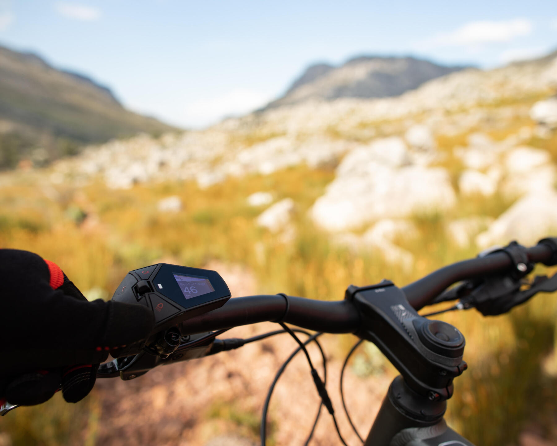 Het bedieningsscherm van een elektrische MTB - Sportadvies DECATHLON