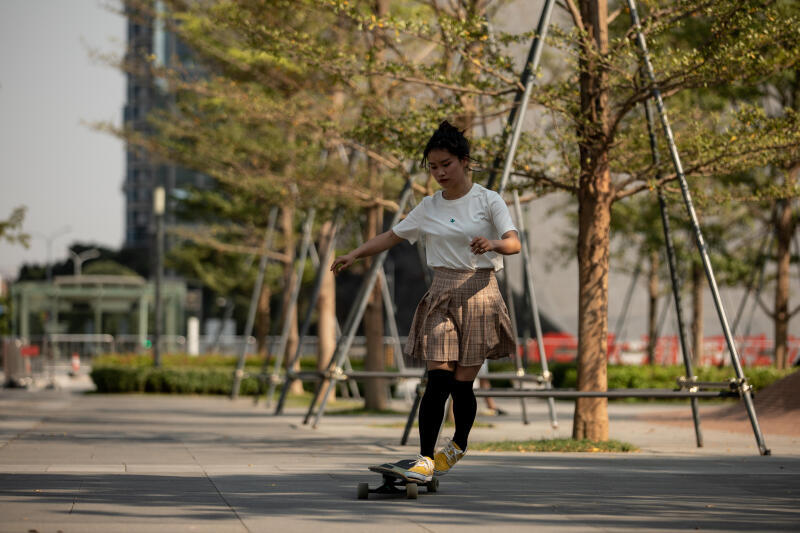 DESKOROLKA LONGBOARD DANCING 100 FOREST