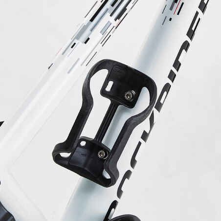 Frame-mounted bottle cage with side opening for a 380ml bottle.