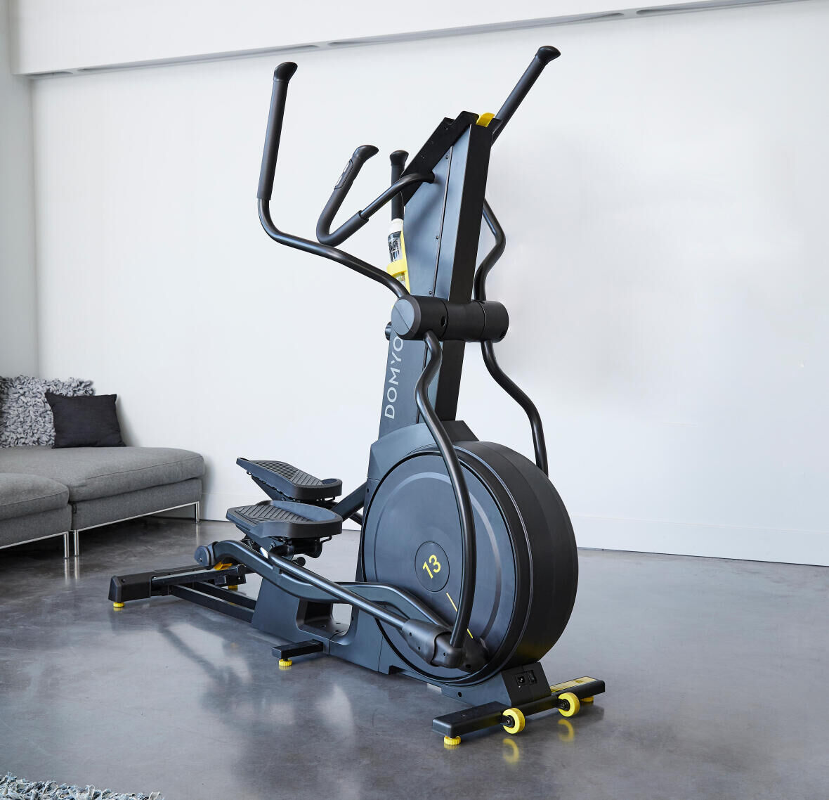 CROSS TRAINER FLAGSHIP PRODUCT