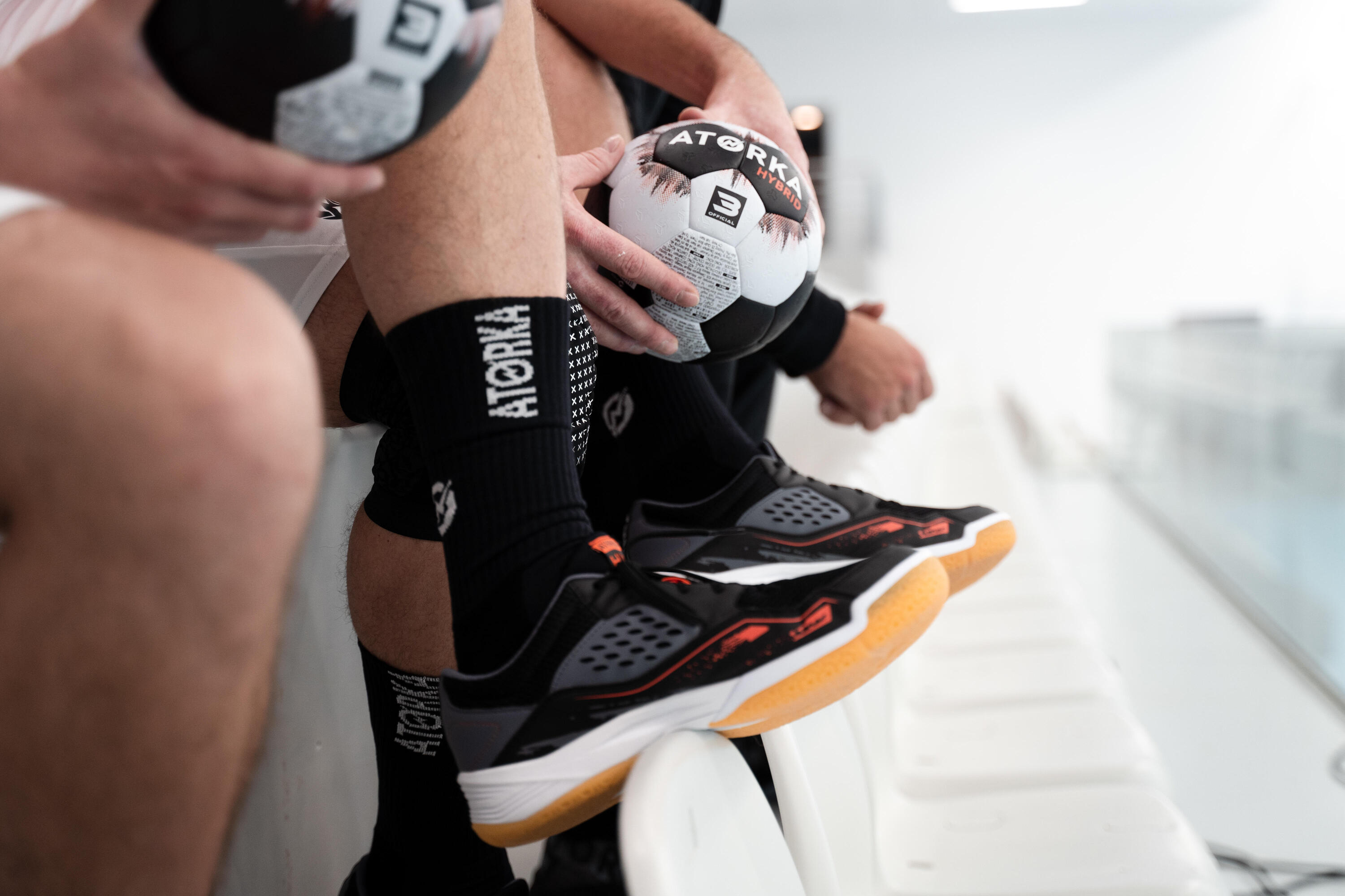 Men's Handball Shoes H100 - Grey/Black/Orange 8/8