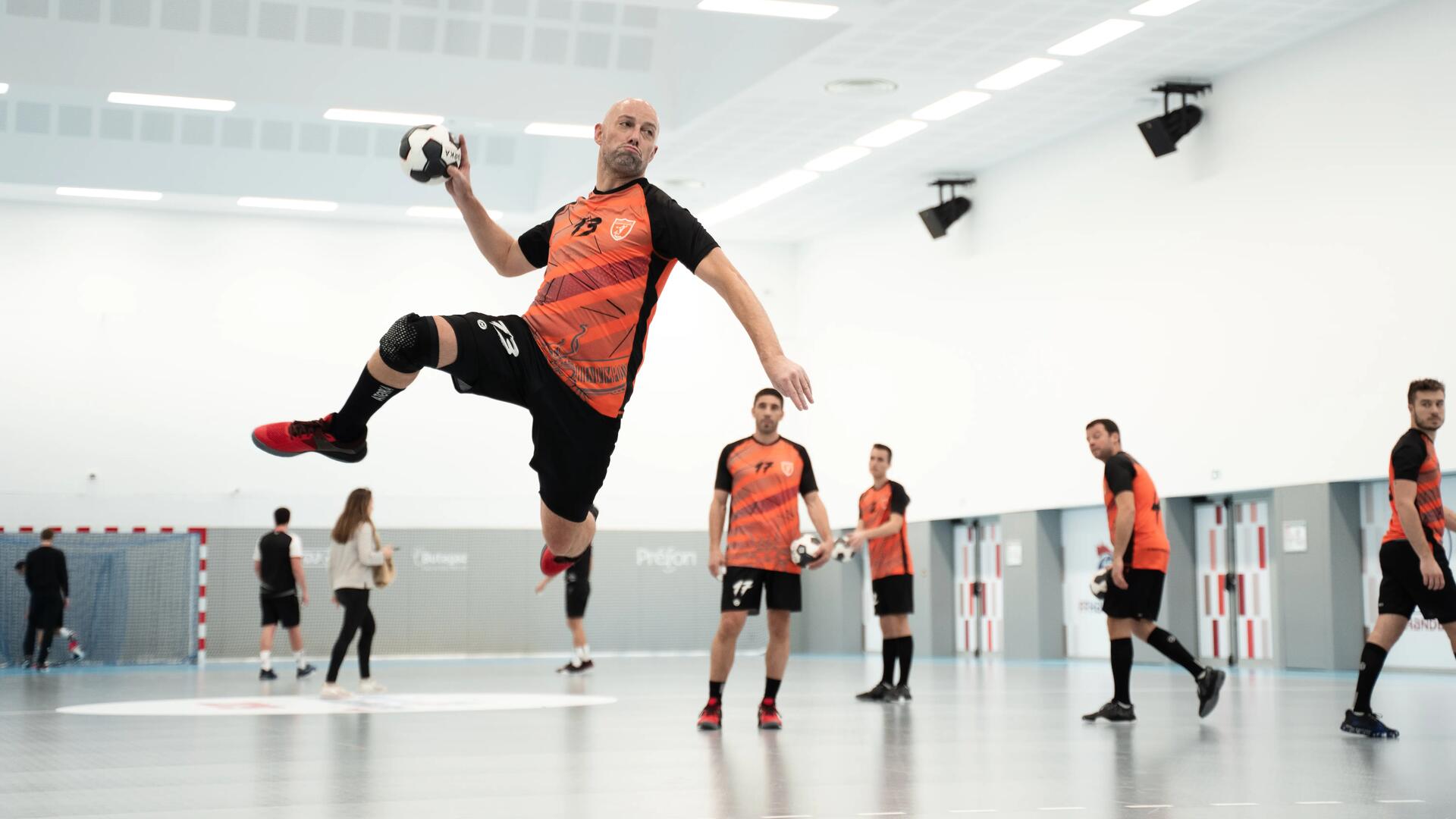 COMO ESCOLHER CALÇADO DE ANDEBOL?