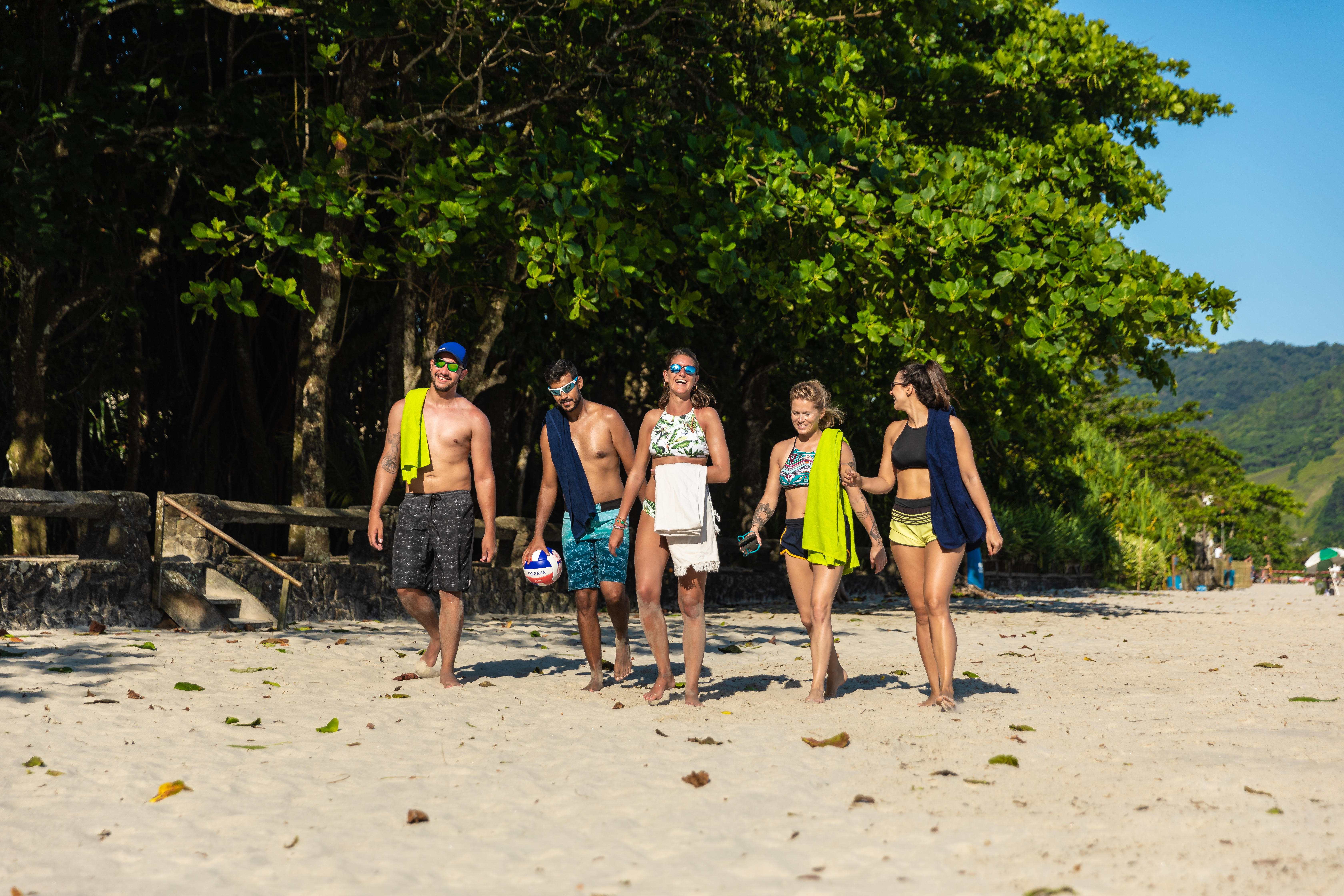 Terrain de beach-volley: Construction, Taille, Entretien